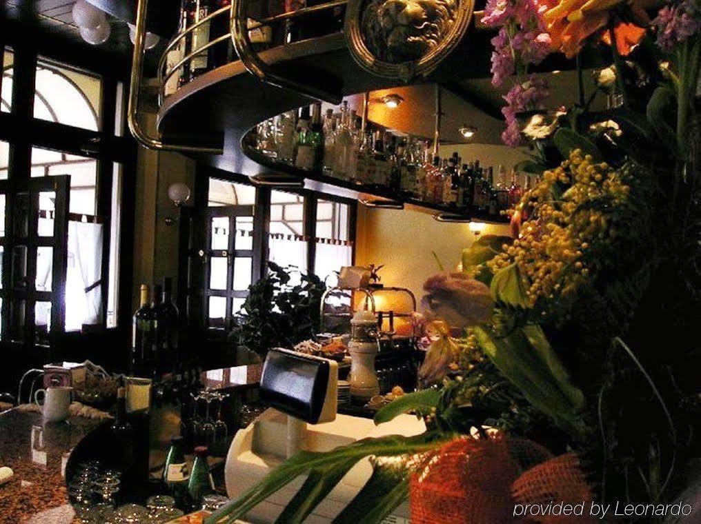 Albergo Ristorante Leon D'Oro Noventa di Piave Exterior photo