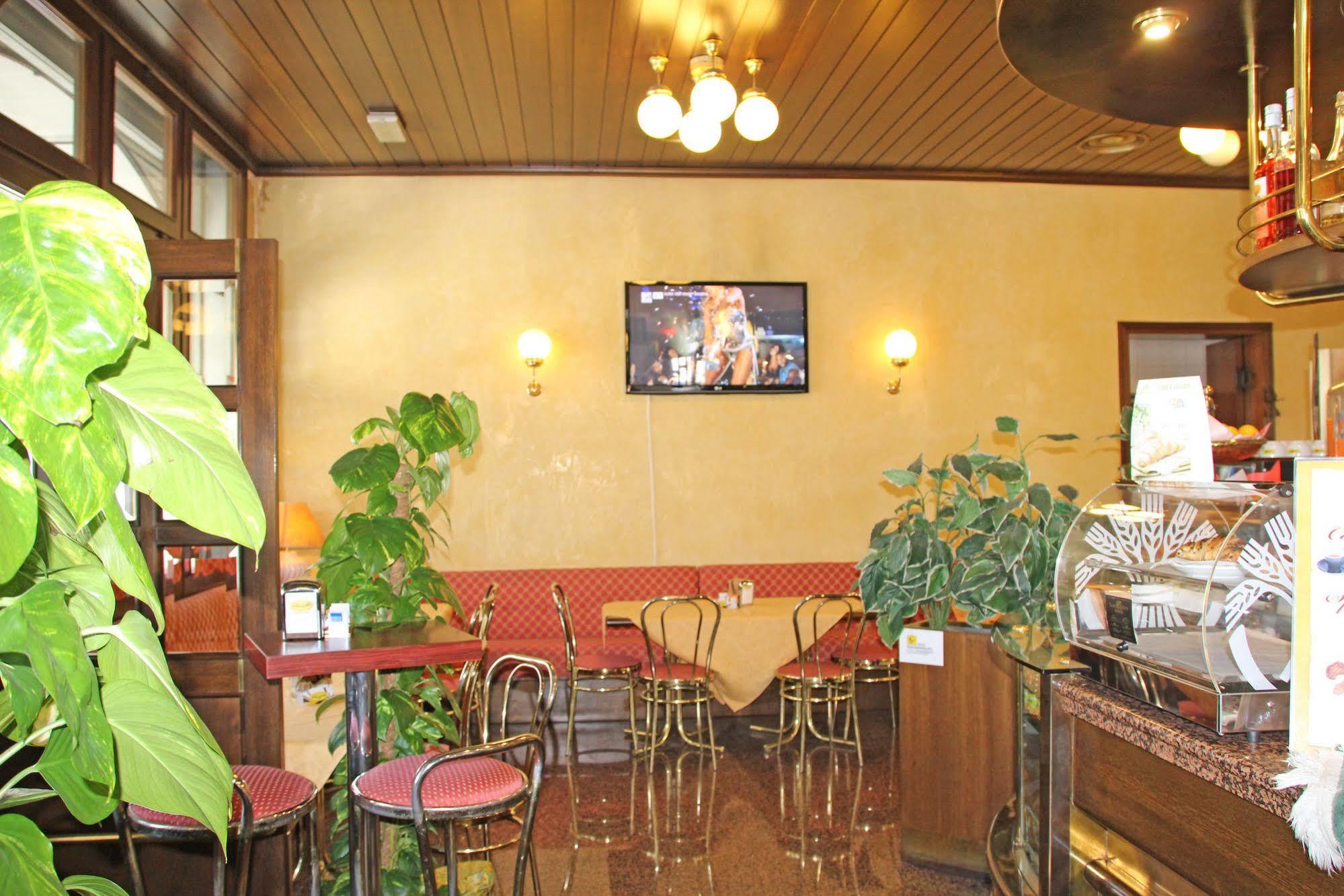 Albergo Ristorante Leon D'Oro Noventa di Piave Exterior photo